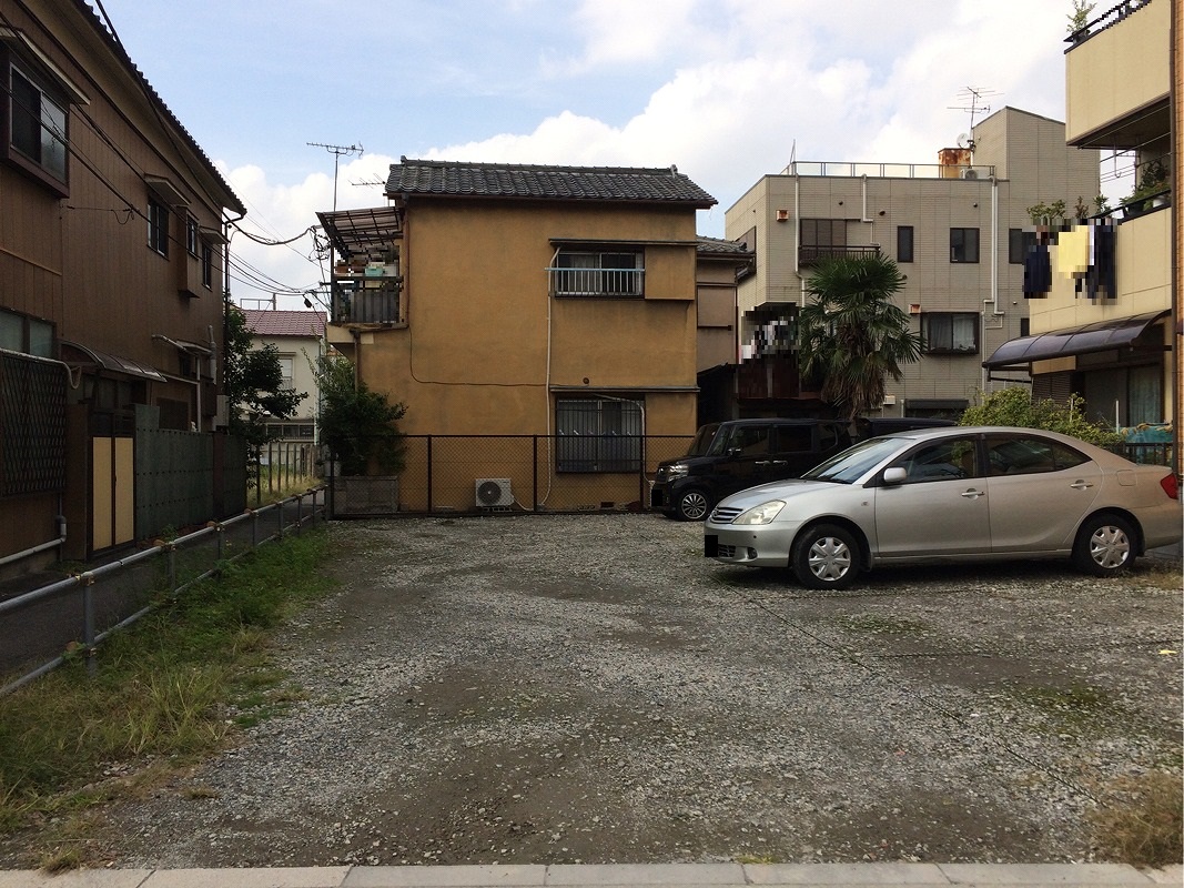 足立区西新井栄町１丁目　月極駐車場